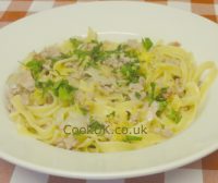 Tagliatelle with bacon and pork