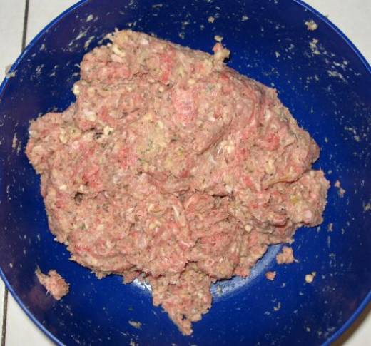 Mix the bacon meatloaf filling