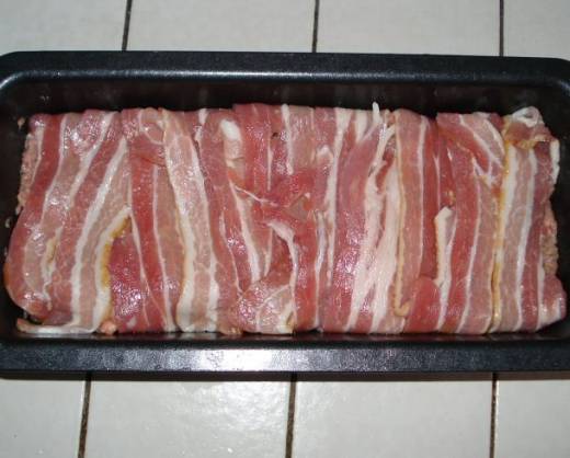 Bacon Meatlaof ready for cooking