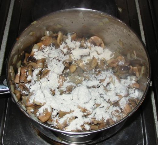 Flour thickening Mushroom Soup mixture
