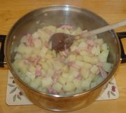 Potatoes, bacon and onions