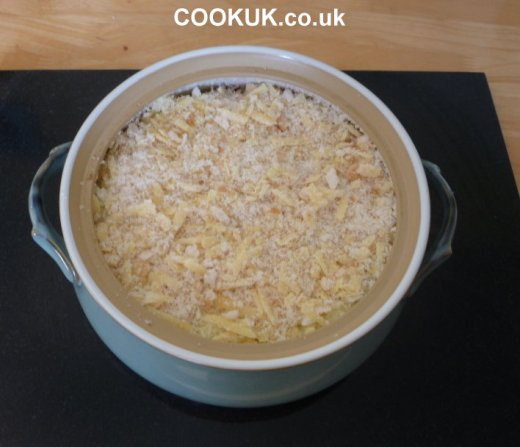 Spread mash over Corned Beef Hash filling