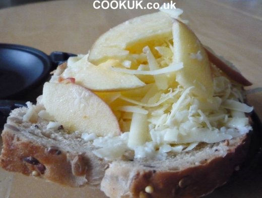 Ingredients Apple, Cheese and Horseradish Diablo Toasted Sandwich
