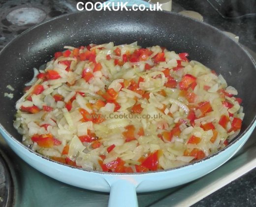 Onions and sweet pepper frying