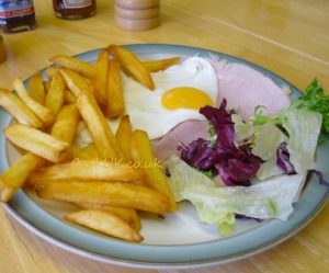 Ham, Egg and Chips