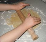 Rolling out shortcrust pastry