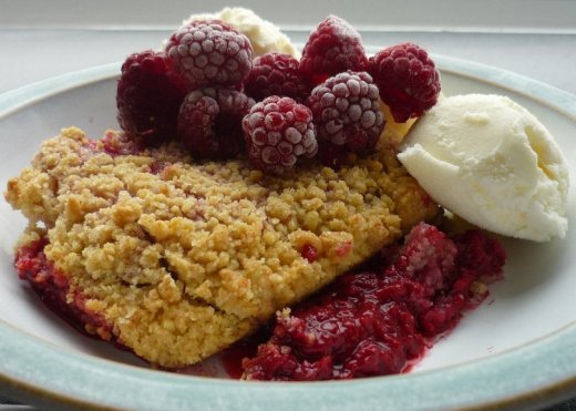 Raspberry Crumble and ice cream