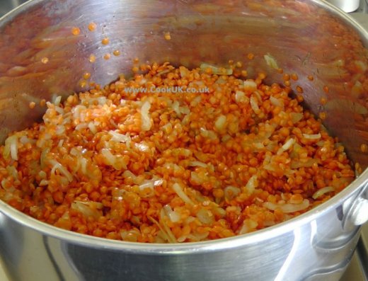 Cooking red lentils