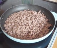Frying minced beef