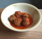 Meatballs in tomato sauce, a classic tapa