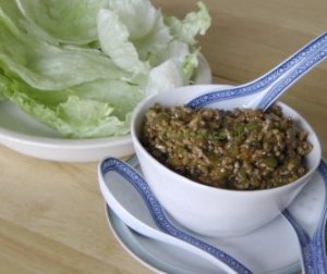 Yuk Shung in a bowl with crisp lettuce